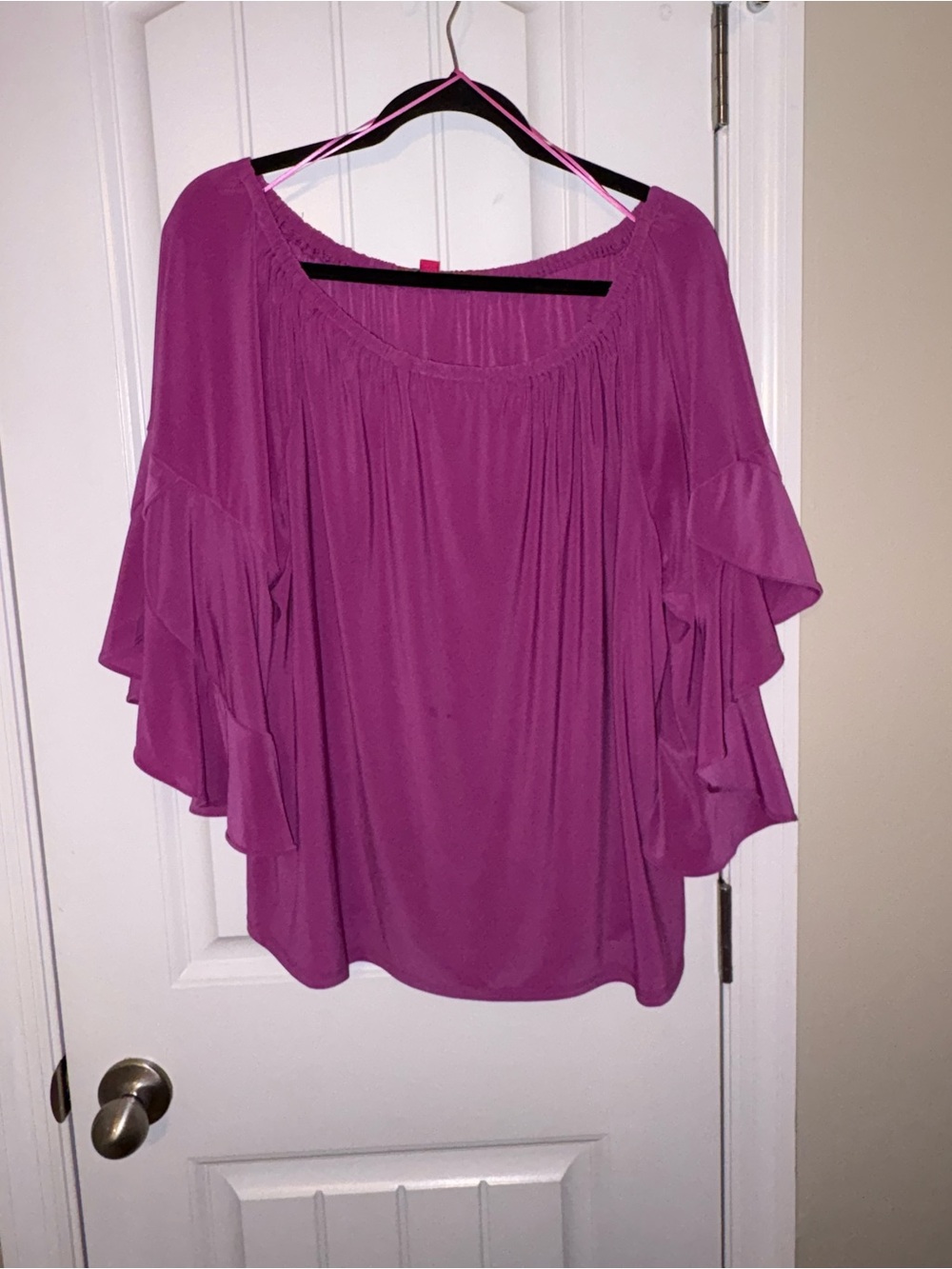 Vince Camuto Raspberry Purple Ruffle-Sleeve Peasant Blouse